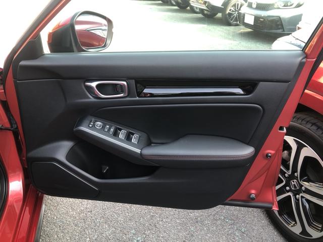 �y�t�����g�h�A�z�t�����g�h�A�͂��̂悤�ɂȂ��Ă���܂��B