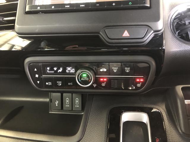 Ｎ－ＢＯＸカスタム Ｌ　純正ナビ　ＥＴＣ　片側電動ドア　ＬＥＤ　アルミホイール　シートヒーター　スマートキーシステム　禁煙　リヤカメラ　サイドカーテンエアバック　記録簿　ＵＳＢポート　キーフリー　パワーステアリング　ＶＳＡ（12枚目）