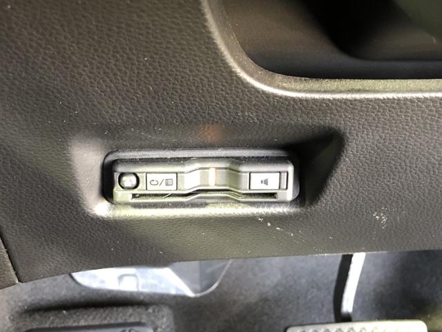 フィット クロスター　純正ナビ　ＥＴＣ　ＬＥＤ　アルミホイール　ワンオーナー　禁煙車　ＡＣＣ　レーンキープ　ＵＳＢ接続　バックモニター　前後ソナー　ＤＶＤ　カーテンエアバック　衝突被害軽減装置　横滑り防止装置　Ａストップ（7枚目）
