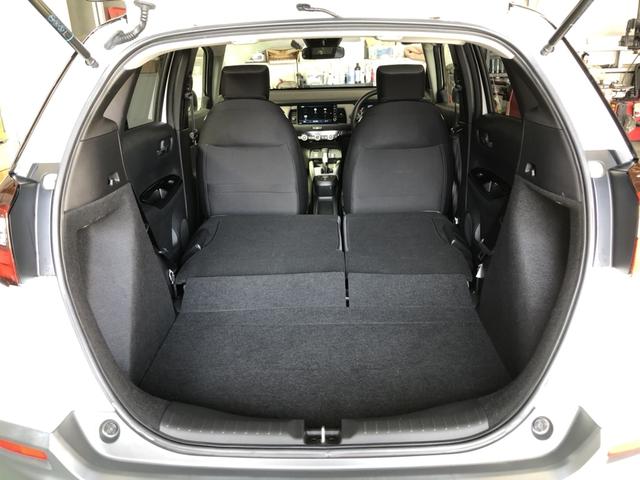 フィット クロスター　純正ナビ　ＥＴＣ　ＬＥＤ　アルミホイール　ワンオーナー　禁煙車　ＡＣＣ　レーンキープ　ＵＳＢ接続　バックモニター　前後ソナー　ＤＶＤ　カーテンエアバック　衝突被害軽減装置　横滑り防止装置　Ａストップ（23枚目）