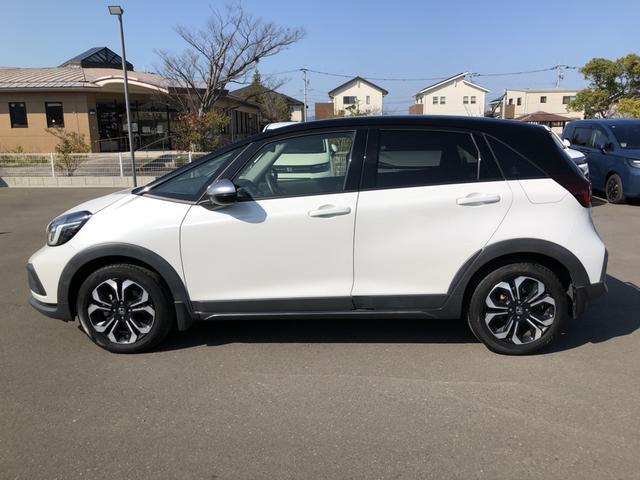 フィット クロスター　純正ナビ　ＥＴＣ　ＬＥＤ　アルミホイール　ワンオーナー　禁煙車　ＡＣＣ　レーンキープ　ＵＳＢ接続　バックモニター　前後ソナー　ＤＶＤ　カーテンエアバック　衝突被害軽減装置　横滑り防止装置　Ａストップ（35枚目）