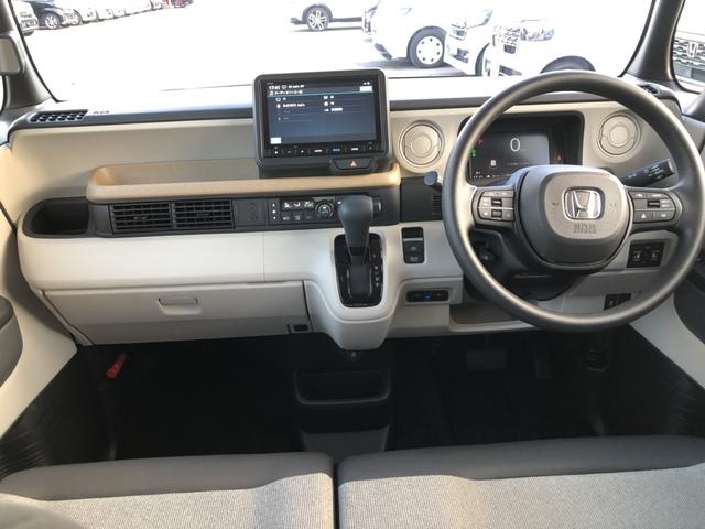 Ｎ－ＢＯＸ ベースグレード　レンタカーアップ　純正ナビ　ＥＴＣ　ドラレコ　両側電動ドア　追従クルーズ　コーナーソナー　踏み間違い防止装置　車線維持支援システム　禁煙　パワーステアリング　前席シートヒーター　インテリキー　イモビ（3枚目）