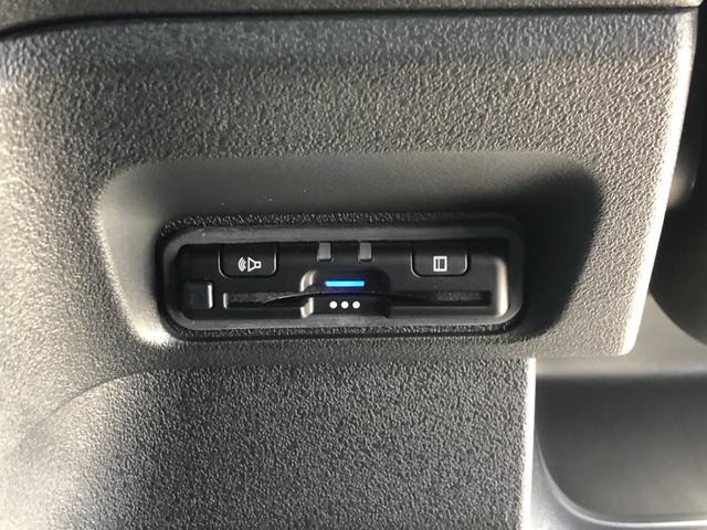 Ｎ－ＢＯＸカスタム ベースグレード　レンタカーアップ　純正ナビ　ＥＴＣ　ドラレコ　シートヒーター　ＬＥＤ　アルミホイール　レンタアップ車　衝突軽減Ｂ　レーンキープアシスト　ＢＴオーディオ　ハイビームアシスト　レーダークルーズ　ＵＳＢ（8枚目）
