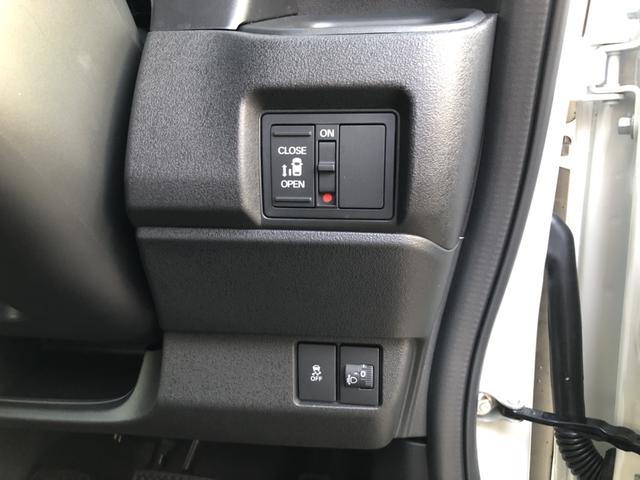 Ｎ－ＢＯＸカスタム ベースグレード　レンタカーアップ　純正ナビ　ＥＴＣ　ドラレコ　片側電動ドア　ワンオーナー　禁煙車　レンタアップ車　衝突軽減Ｂ　レーンキープアシスト　ハイビームアシスト　レーダークルーズ　１オーナー　ＵＳＢ　ＩＳＴＯＰ（18枚目）