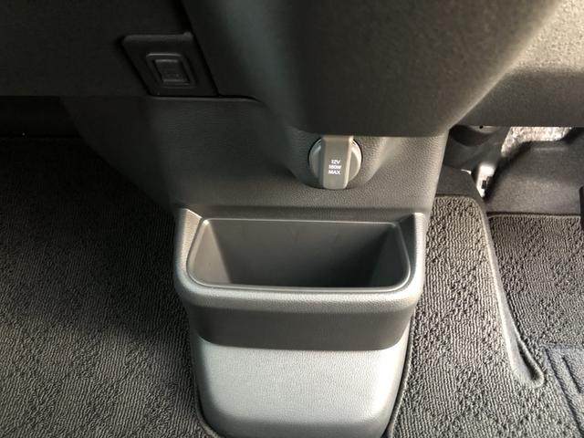 Ｎ－ＢＯＸカスタム ベースグレード　レンタカーアップ　純正ナビ　ＥＴＣ　ドラレコ　片側電動ドア　ワンオーナー　禁煙車　レンタアップ車　衝突軽減Ｂ　レーンキープアシスト　ハイビームアシスト　レーダークルーズ　１オーナー　ＵＳＢ　ＩＳＴＯＰ（19枚目）