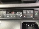 ベースグレード　レンタカーアップ　純正ナビ　ＥＴＣ　ドラレコ　両側電動ドア　ＬＥＤ　アルミホイール　追突軽減ブレーキ　禁煙　Ｂカメ　ＵＳＢ　スマキー　アイドリング　オートエアコン　ドライブレコーダー　オートライト（15枚目）