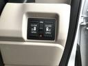 ベースグレード　試乗車アップ　純正ディスプレイオーディオ　ＥＴＣ　ドラレコ　両側電動ドア　衝突軽減システム　スマートキ－　禁煙　カーテンエアバック　イモビライザー　ＥＣＯモード　横滑り防止　オートクルーズ　キーフリー（18枚目）