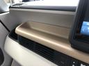 ベースグレード　試乗車アップ　純正ディスプレイオーディオ　ＥＴＣ　ドラレコ　両側電動ドア　衝突軽減システム　スマートキ－　禁煙　カーテンエアバック　イモビライザー　ＥＣＯモード　横滑り防止　オートクルーズ　キーフリー（20枚目）