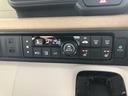 ベースグレード　レンタカーアップ　純正ナビ　ＥＴＣ　ドラレコ　ＬＥＤ　片側電動スライドドア　シートヒーター　禁煙車　衝突軽減システム　スマートキ－　カーテンエアバック　イモビライザー　ＥＣＯモード　横滑り防止　地デジ（12枚目）