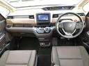 【インパネ全体】手が届きやすく、どなたでも運転しやすいです。シンプルで使いやすい設計になっています!