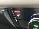 ｅ：ＨＥＶＺ　純正ナビ　ＥＴＣ　ドラレコ　ＬＥＤ　アルミホイール　シートヒーター　衝突回避支援ブレーキ機能　１オナ　スマキ　Ｐトランク　フルオートエアコン　Ｄレコ　エアバッグ　両席エアバック　Ｒカメ　記録簿付　禁煙（16枚目）