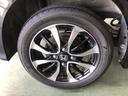 【アルミホイール】純正のアルミホイールがついてます！足元が引き立ち、車の印象がより良くなります！