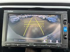 【バックカメラ】駐車時に安心のバックカメラが装備されています！ 5