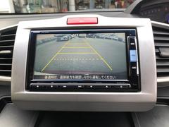 【バックカメラ】駐車時に安心のバックカメラが装備されています！ 7