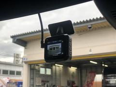 �������ɥ饤�֥쥳�������������˥ɥ�쥳���Ĥ��Ƥ��ޤ����������ä����ΰ٤ˡ��ۤȤ�ɤ������Ĥ����Ƥ��ޤ��� 4