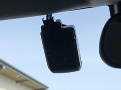 ������ɥ饤�֥쥳������������ǥɥ�쥳���Ĥ��Ƥ��ơ��¿��Ǥ��� 6