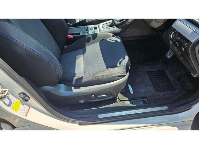 レヴォーグ １．６ＧＴ－Ｓアイサイト　全国対応２年保証　４ＷＤ　ナビ　ＴＶ　ＣＤ　クルーズコントロール　ＥＴＣ　パワーシート　禁煙車（41枚目）