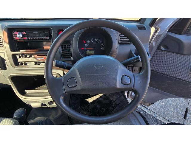 ハイゼットトラック ジャンボ　５速マニュアル　パワステ　パワーウィンドウ　エアコン　三方開　ＥＴＣ　社外オーディオ　規格外純正アルミホイール（16枚目）