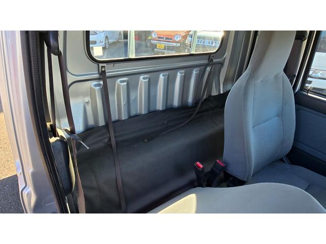 ハイゼットトラック ジャンボ　５速マニュアル　パワステ　パワーウィンドウ　エアコン　三方開　ＥＴＣ　社外オーディオ　規格外純正アルミホイール（23枚目）