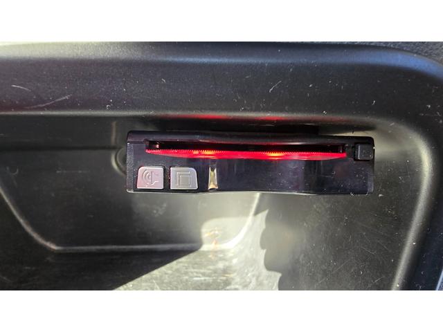 ハイゼットトラック ジャンボ　５速マニュアル　パワステ　パワーウィンドウ　エアコン　三方開　ＥＴＣ　社外オーディオ　規格外純正アルミホイール（26枚目）