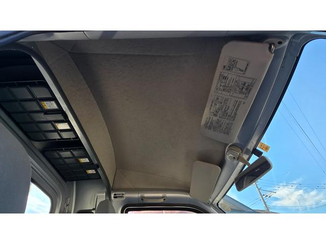 ハイゼットトラック ジャンボ　５速マニュアル　パワステ　パワーウィンドウ　エアコン　三方開　ＥＴＣ　社外オーディオ　規格外純正アルミホイール（34枚目）