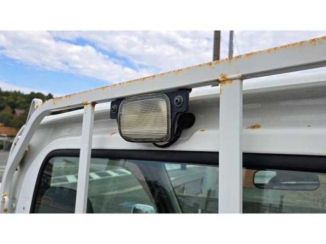 アクティトラック タウン 5速マニュアル 4WD 三方開 エアコン パワステ(15枚目)
