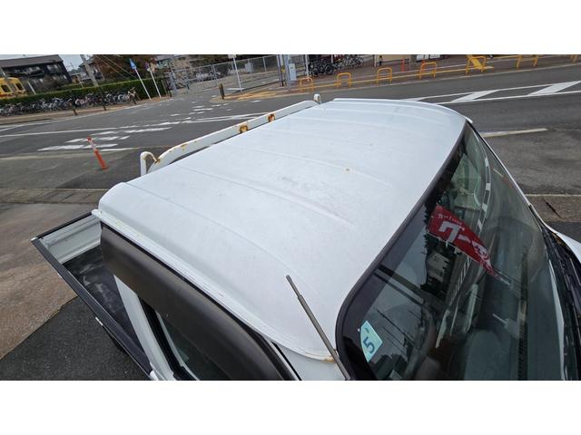 アクティトラック タウン 5速マニュアル 4WD 三方開 エアコン パワステ(27枚目)