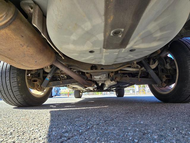 エクストレイル ２０Ｘｔ　全国対応２年保証　純正ナビ　ＤＴＶ　Ｂｌｕｅｔｏｏｔｈ　バックカメラ　ハイパールーフレール　ＥＴＣ　カブロンシート　ヒーター　インテリキー　ＨＩＤ　純正アルミホイール（5枚目）