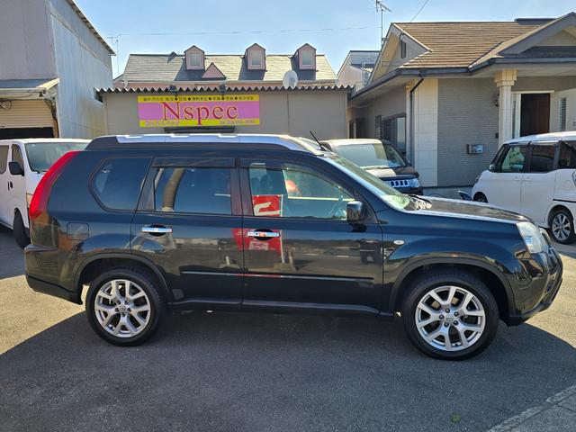 エクストレイル ２０Ｘｔ　全国対応２年保証　純正ナビ　ＤＴＶ　Ｂｌｕｅｔｏｏｔｈ　バックカメラ　ハイパールーフレール　ＥＴＣ　カブロンシート　ヒーター　インテリキー　ＨＩＤ　純正アルミホイール（6枚目）