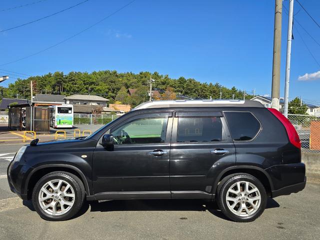 エクストレイル ２０Ｘｔ　全国対応２年保証　純正ナビ　ＤＴＶ　Ｂｌｕｅｔｏｏｔｈ　バックカメラ　ハイパールーフレール　ＥＴＣ　カブロンシート　ヒーター　インテリキー　ＨＩＤ　純正アルミホイール（10枚目）