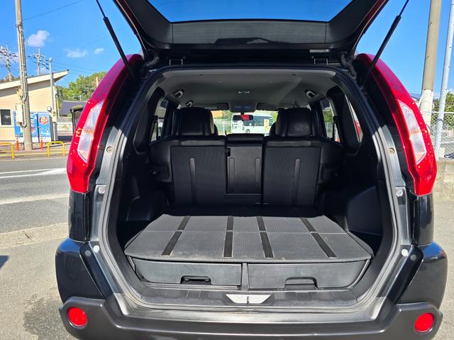 エクストレイル ２０Ｘｔ　全国対応２年保証　純正ナビ　ＤＴＶ　Ｂｌｕｅｔｏｏｔｈ　バックカメラ　ハイパールーフレール　ＥＴＣ　カブロンシート　ヒーター　インテリキー　ＨＩＤ　純正アルミホイール（11枚目）