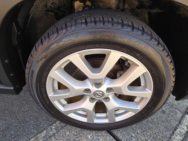 エクストレイル ２０Ｘｔ　全国対応２年保証　純正ナビ　ＤＴＶ　Ｂｌｕｅｔｏｏｔｈ　バックカメラ　ハイパールーフレール　ＥＴＣ　カブロンシート　ヒーター　インテリキー　ＨＩＤ　純正アルミホイール（22枚目）