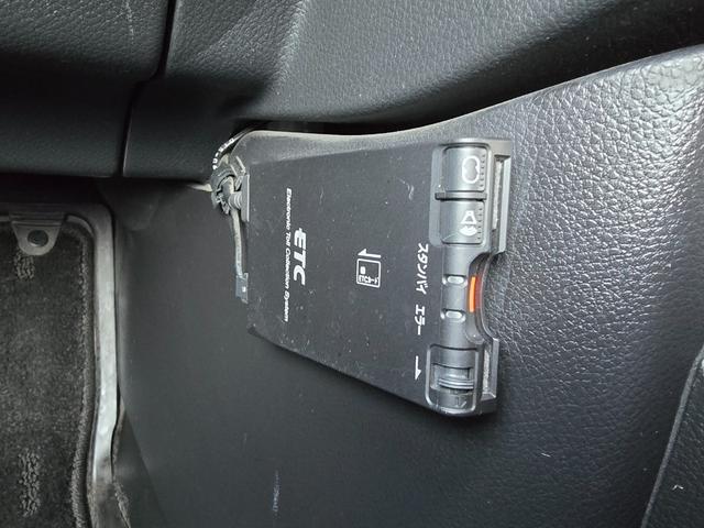 エクストレイル ２０Ｘｔ　全国対応２年保証　純正ナビ　ＤＴＶ　Ｂｌｕｅｔｏｏｔｈ　バックカメラ　ハイパールーフレール　ＥＴＣ　カブロンシート　ヒーター　インテリキー　ＨＩＤ　純正アルミホイール（35枚目）