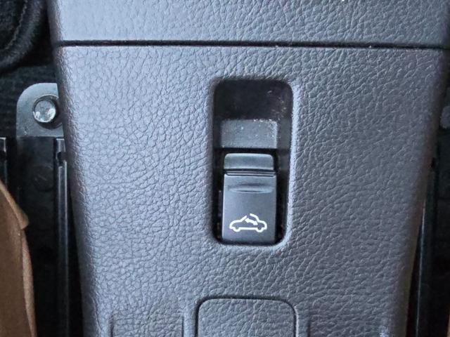 コペン タンレザーエディション タンレザーエディション 電動オープン ストラーダナビ ETC シートヒーターオートマ ウッドコンビステア 純正アルミホイール キーレス(46枚目)