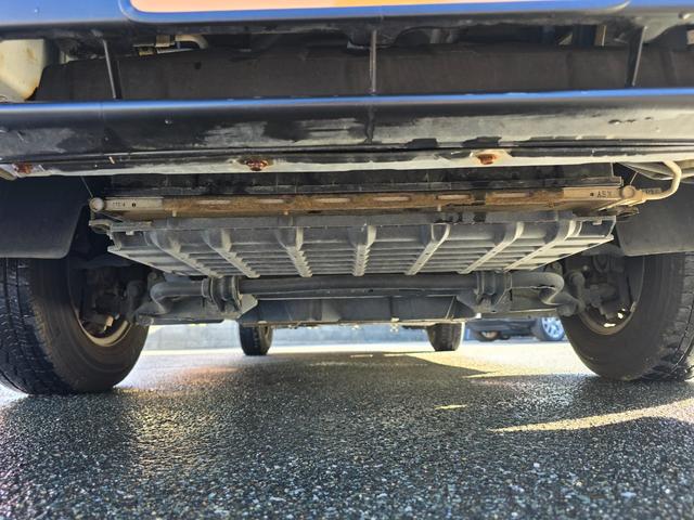 ＮＶ３５０キャラバンバン ロングＤＸ　全国対応２年保証　３／６／９人乗り　ＥＴＣ　キーレス　積載量１１５０ｋｇ（11枚目）