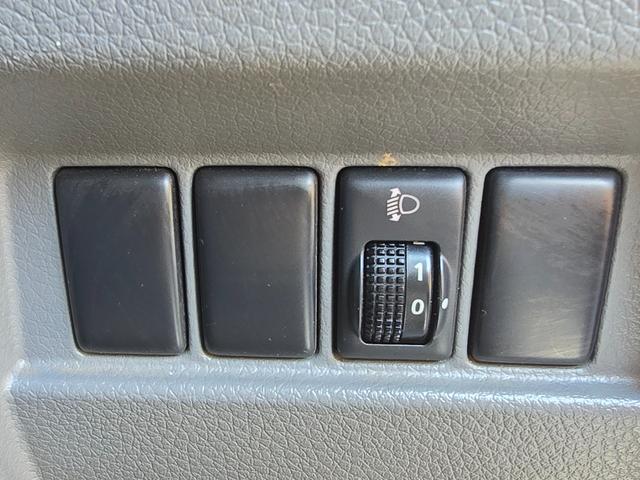 ＮＶ３５０キャラバンバン ロングＤＸ　全国対応２年保証　３／６／９人乗り　ＥＴＣ　キーレス　積載量１１５０ｋｇ（19枚目）