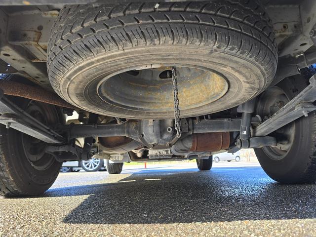 ＮＶ３５０キャラバンバン ロングＤＸ　全国対応２年保証　３／６／９人乗り　ＥＴＣ　キーレス　積載量１１５０ｋｇ（50枚目）