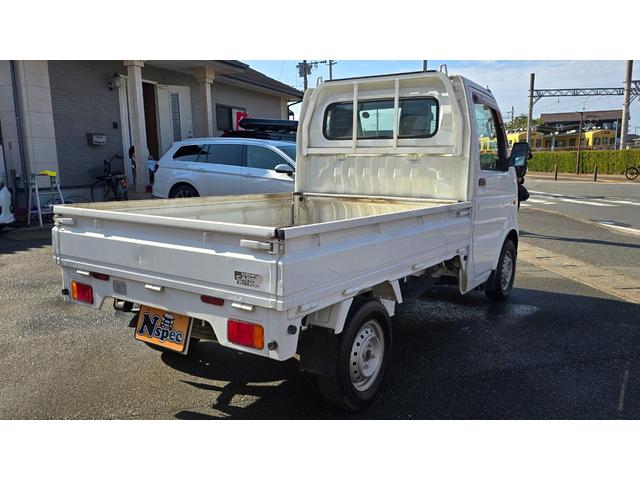 キャリイトラック ＫＣエアコン・パワステ　全国対応２年保証　オートマ　２ＷＤ　エアコン　パワステ　三方開　タイミングチェーン　積載量３５０ｋｇ　純正ラジオ（7枚目）