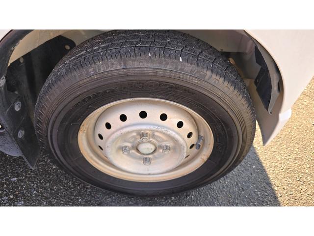 キャリイトラック ＫＣエアコン・パワステ　全国対応２年保証　オートマ　２ＷＤ　エアコン　パワステ　三方開　タイミングチェーン　積載量３５０ｋｇ　純正ラジオ（33枚目）