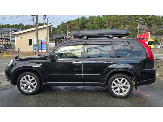 エクストレイル ２０ＧＴ　全国対応２年保証　ディーゼル　４ＷＤ　純正ナビ　ＤＴＶ　バックカメラ　ＥＴＣ　前後ドラレコ　カブロンシート　クルコン　ルーフＢＯＸ　ＨＩＤライト　フォグ　純正アルミホイール　インテリキー（8枚目）