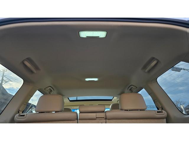 ランドクルーザープラド ＴＸ　Ｌパッケージ　全国対応２年保証　ムーンルーフ　本革シート　アルパイン９インチナビ　ＤＴＶ　Ｂｌｕｅｔｏｏｔｈ　バックカメラ　ＥＴＣ　ＬＥＤライト　７人乗り　セーフティセンス　１９インチＡＷ　スマートキー（26枚目）