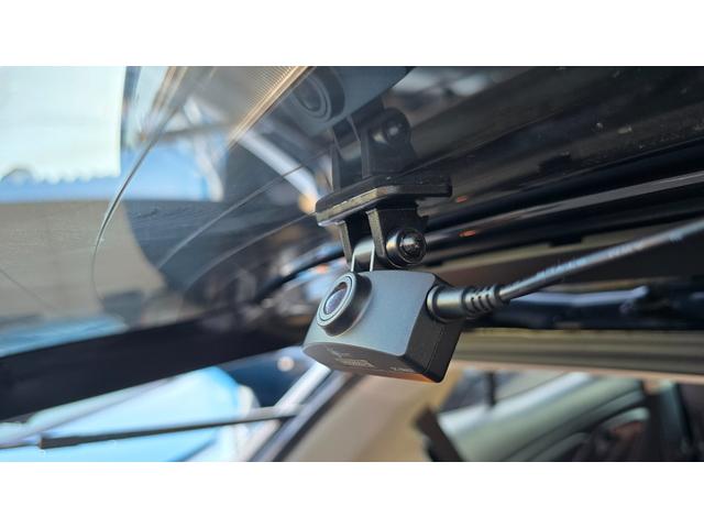 ���A���h���C�u���R�[�_�[�t���Ă���܂��B