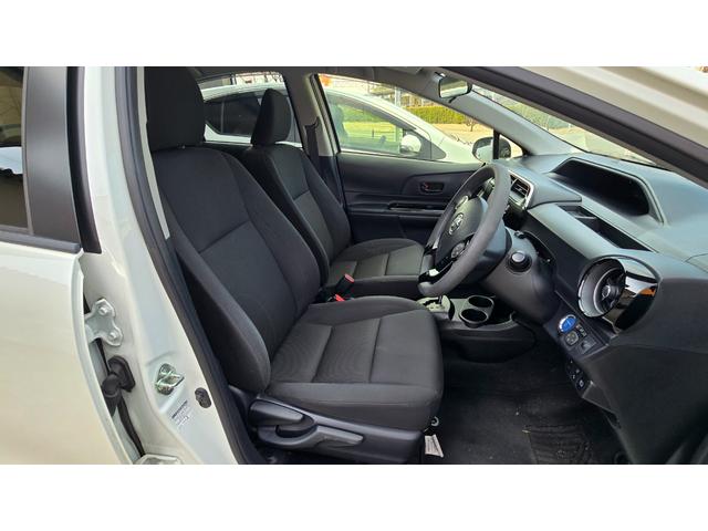 アクア Ｓスタイルブラック　全国対応２年保証　純正ナビ　ＤＴＶ　Ｂｌｕｅｔｏｏｔｈオーディオ　バックカメラ　ＥＴＣ　セーフティセンス　プッシュスタート・スマートキー（21枚目）