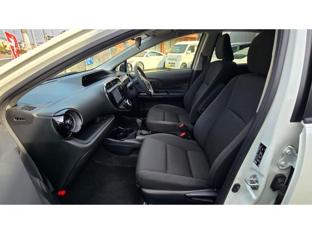 アクア Ｓスタイルブラック　全国対応２年保証　純正ナビ　ＤＴＶ　Ｂｌｕｅｔｏｏｔｈオーディオ　バックカメラ　ＥＴＣ　セーフティセンス　プッシュスタート・スマートキー（23枚目）