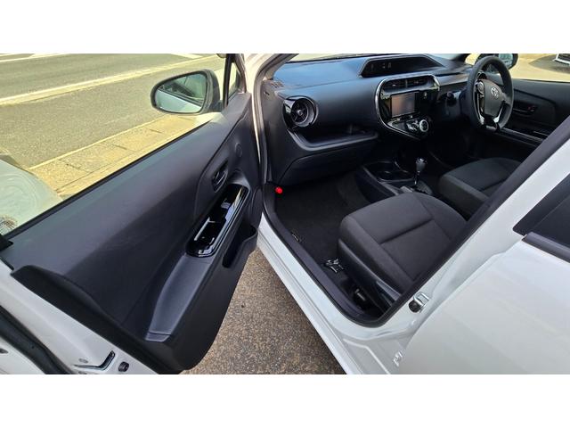 アクア Ｓスタイルブラック　全国対応２年保証　純正ナビ　ＤＴＶ　Ｂｌｕｅｔｏｏｔｈオーディオ　バックカメラ　ＥＴＣ　セーフティセンス　プッシュスタート・スマートキー（24枚目）