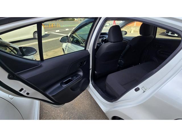 アクア Ｓスタイルブラック　全国対応２年保証　純正ナビ　ＤＴＶ　Ｂｌｕｅｔｏｏｔｈオーディオ　バックカメラ　ＥＴＣ　セーフティセンス　プッシュスタート・スマートキー（28枚目）