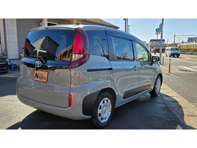 シエンタ Ｇ　全国対応２年保証　両側パワースライドドア　セーフティセンス　ストラーダナビ　ＤＴＶ　Ｂｌｕｅｔｏｏｔｈオーディオ　バックカメラ　ＥＴＣ　ＬＥＤヘッドライト　プッシュスタート・スマートキー　シートカバー（5枚目）