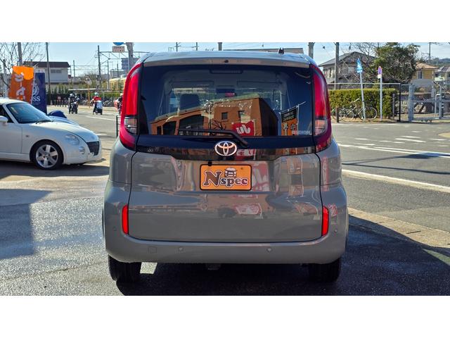 シエンタ Ｇ　全国対応２年保証　両側パワースライドドア　セーフティセンス　ストラーダナビ　ＤＴＶ　Ｂｌｕｅｔｏｏｔｈオーディオ　バックカメラ　ＥＴＣ　ＬＥＤヘッドライト　プッシュスタート・スマートキー　シートカバー（6枚目）