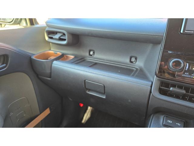 シエンタ Ｇ　全国対応２年保証　両側パワースライドドア　セーフティセンス　ストラーダナビ　ＤＴＶ　Ｂｌｕｅｔｏｏｔｈオーディオ　バックカメラ　ＥＴＣ　ＬＥＤヘッドライト　プッシュスタート・スマートキー　シートカバー（50枚目）