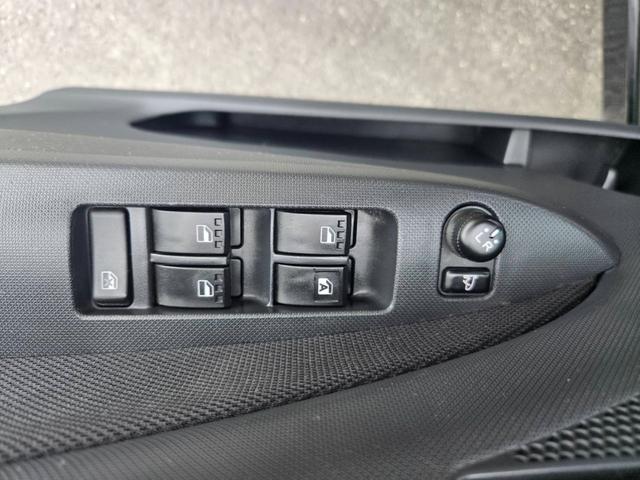 ムーヴ  カスタムX 車検整備2年付 スマートキー プッシュスタートボタン アルミホイール ミラーウィンカー(18枚目)